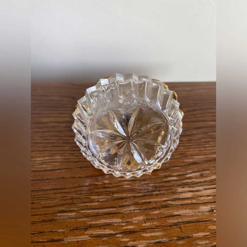 Vintage Gold Floral Perfume Bottle - Picture 6 of 6